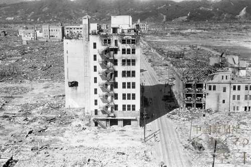 一覧から見る 写真アーカイブ ヒロシマの空白 被爆75年 街並み再現 中国新聞